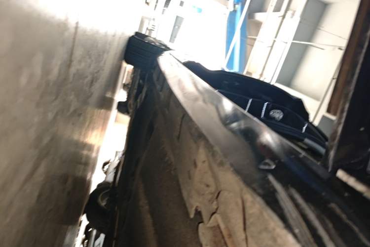 Used Volkswagen Magotan 2019 330TSI DSG Leading Edition China V Standard Right Side Sill
