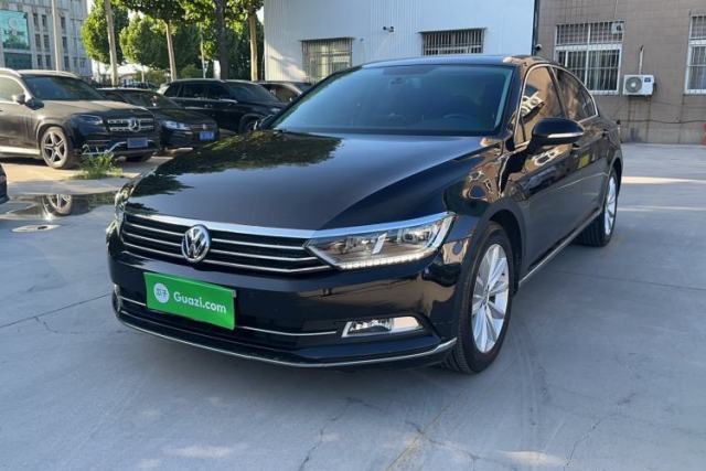 Ojetý Volkswagen Magotan 2019 330TSI DSG Leading Model China VI Standard