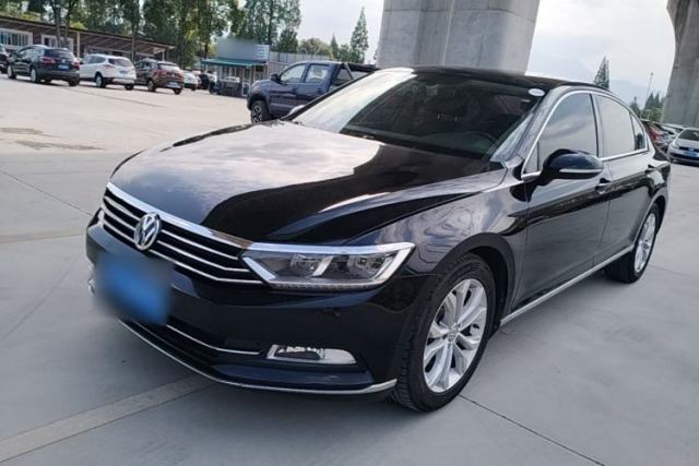 Ojetý Volkswagen Magotan 2019 330TSI DSG Luxury Model China V Standard