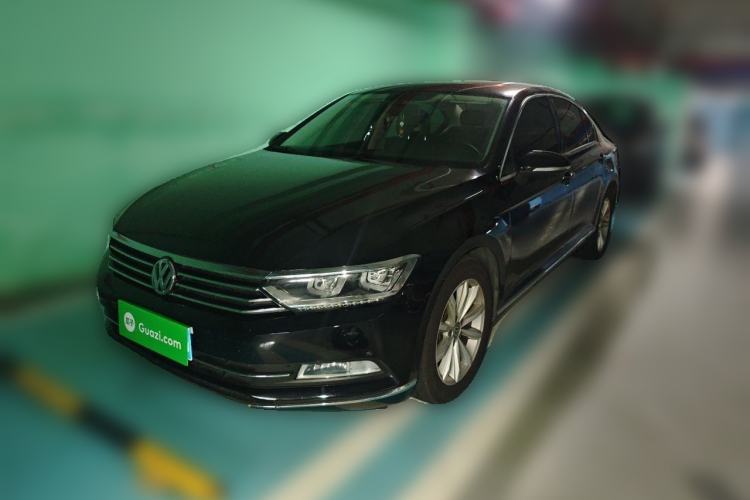 Used Volkswagen Magotan 2019 330TSI DSG Leading Edition China V Standard Guazi used car, China used car export, Used car for sale, Used  cars, Cheapest cars for sale