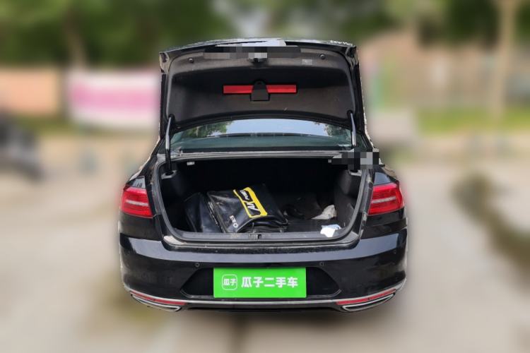 Used Volkswagen Magotan 2019 330TSI DSG Luxury Model China V Standard Trunk