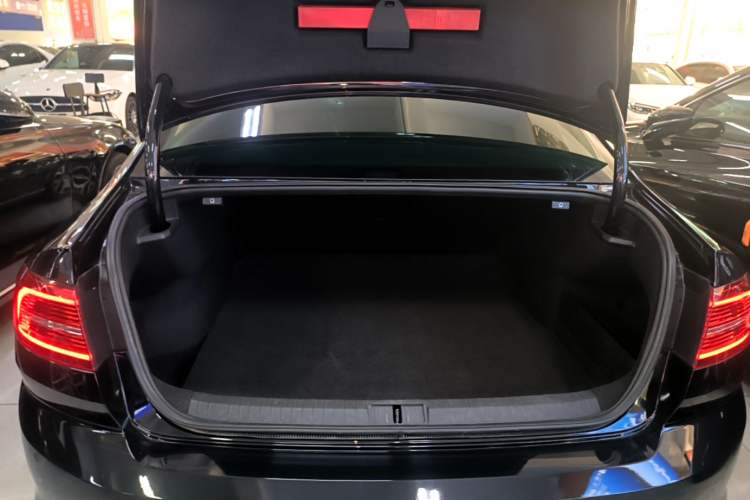 Used Volkswagen Magotan 2019 380TSI DSG Flagship Version China VI Standard Trunk