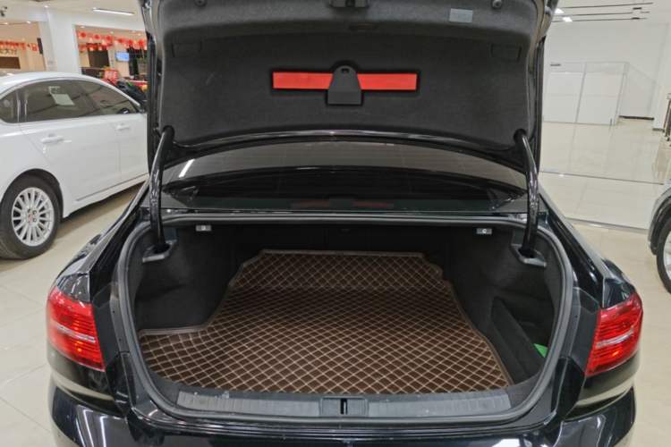 Used Volkswagen Magotan 2019 330TSI DSG Leading Edition China V Standard Trunk