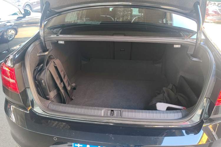 Used Volkswagen Magotan 2019 380TSI DSG Luxury Version China VI Standard Trunk