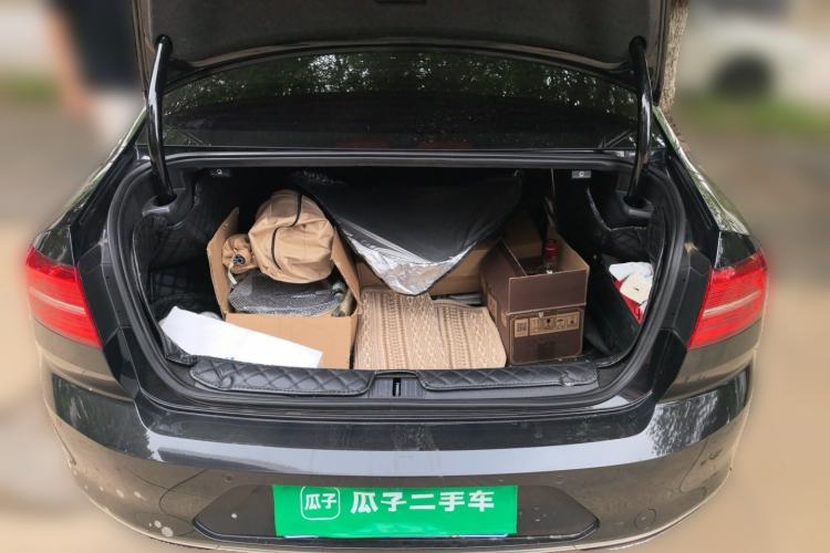 Used Volkswagen Magotan 2019 330TSI DSG Luxury Version China VI Standard Trunk