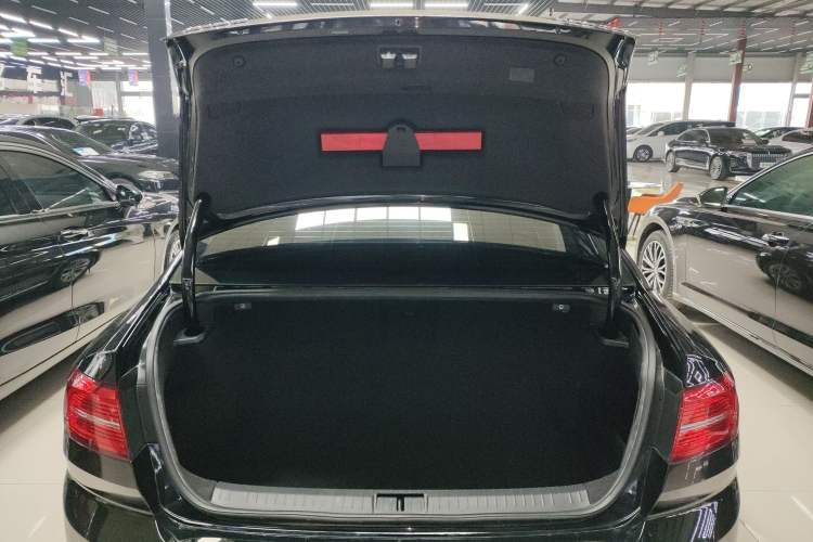 Used Volkswagen Magotan 2019 330TSI DSG Luxury Version China VI Standard Trunk