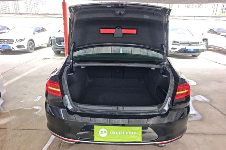 Used Volkswagen Magotan 2019 330TSI DSG Luxury Version China VI Standard Trunk