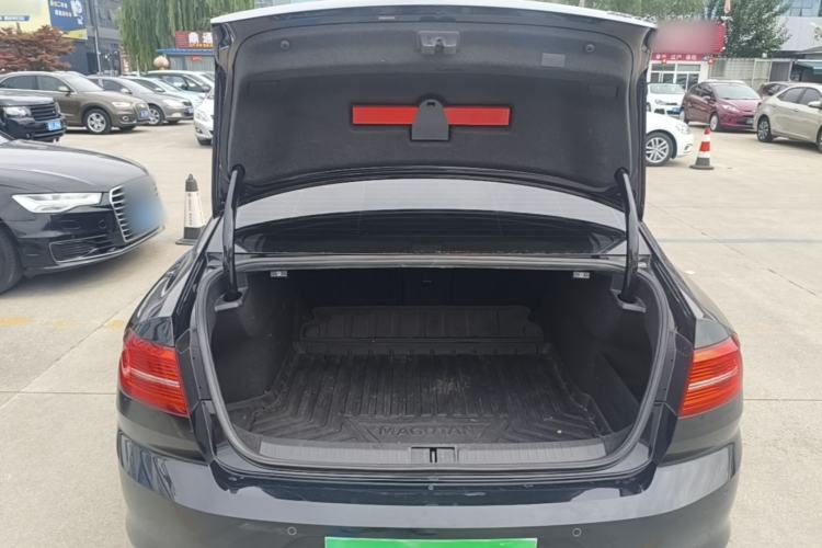 Used Volkswagen Magotan 2019 330TSI DSG Leading Model China VI Standard Trunk