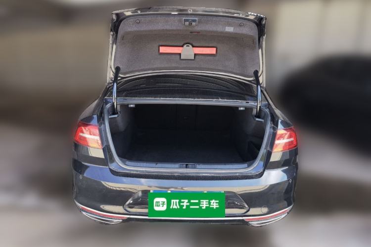 Used Volkswagen Magotan 2019 380TSI DSG Luxury Model China V Standard Trunk