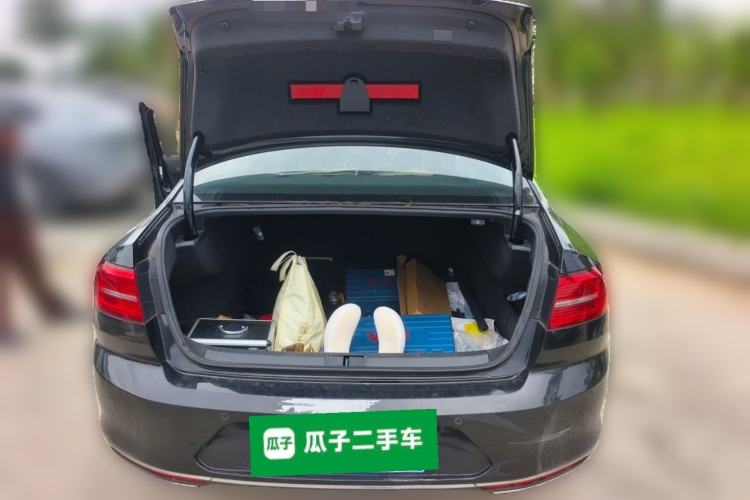 Used Volkswagen Magotan 2019 330TSI DSG Luxury Version China VI Standard Trunk