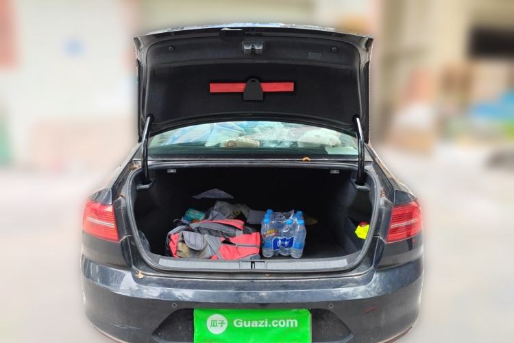 Used Volkswagen Magotan 2019 330TSI DSG Luxury Version China VI Standard Trunk