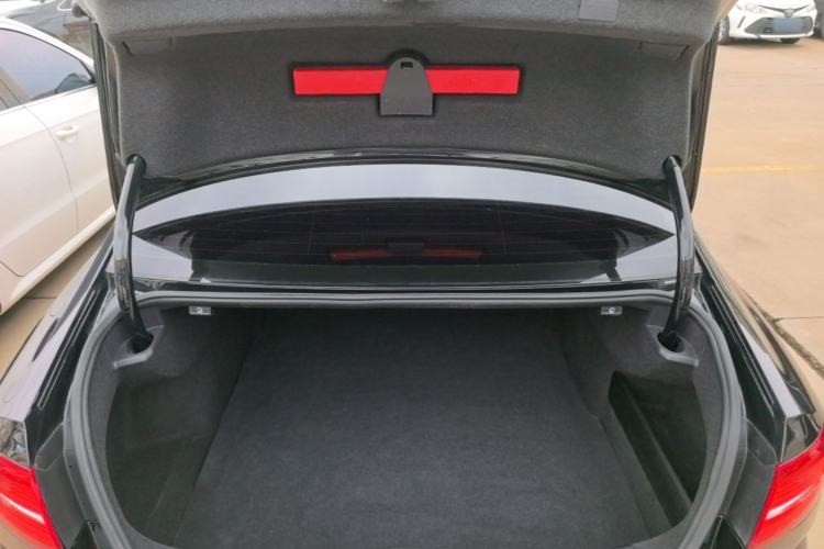 Used Volkswagen Magotan 2019 330TSI DSG Leading Model China VI Standard Trunk