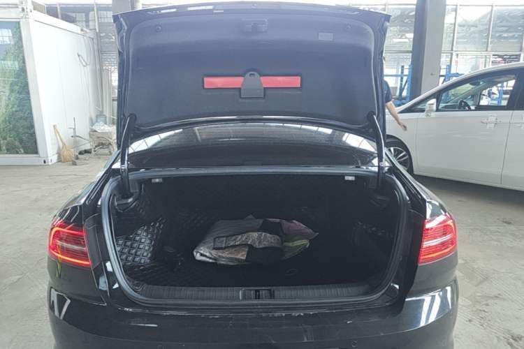 Used Volkswagen Magotan 2019 330TSI DSG Luxury Version China VI Standard Trunk