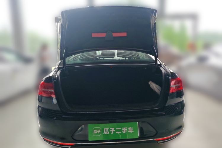 Used Volkswagen Magotan 2019 330TSI DSG Leading Model China VI Standard Trunk
