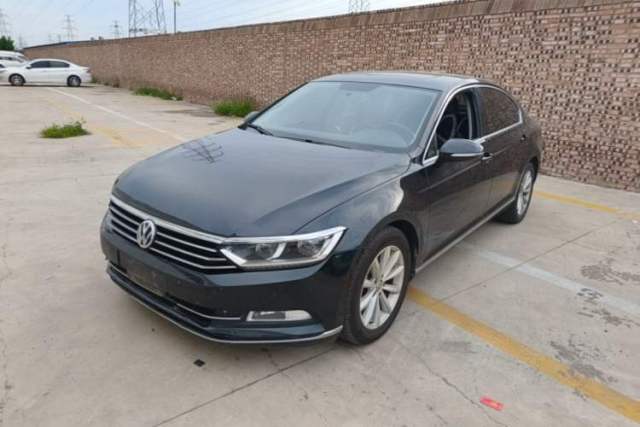 Volkswagen Magotan 2019 330TSI DSG Leading Edition China V Standard usado