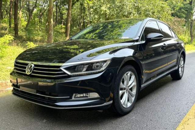 Ojetý Volkswagen Magotan 2019 330TSI DSG Luxury Version China VI Standard