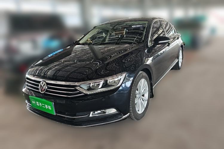 Used Volkswagen Magotan 2019 330TSI DSG Leading Model China VI Standard Guazi used car, China used car export, Used car for sale, Used  cars, Cheapest cars for sale