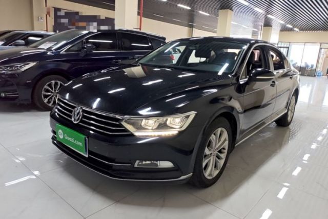 Volkswagen Magotan 2019 330TSI DSG Luxury Version China VI Standard usado