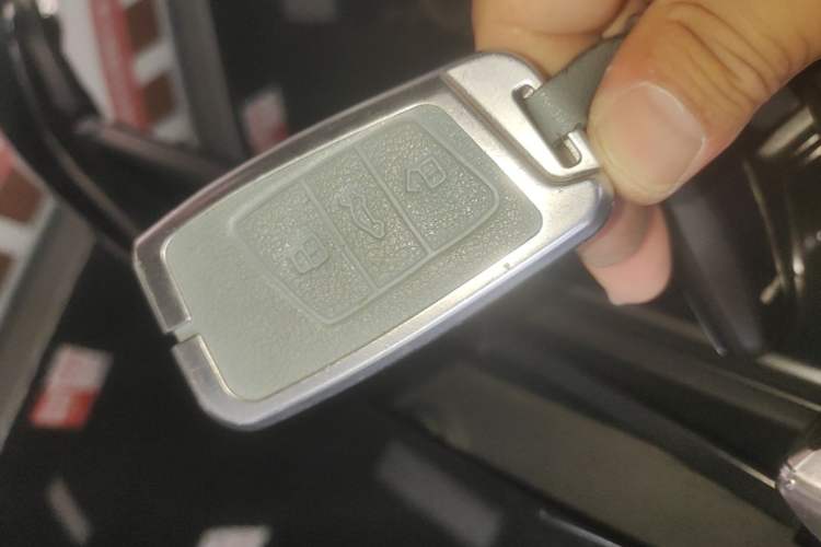 Used Volkswagen Magotan 2019 380TSI DSG Luxury Version China VI Standard Vehicle Key