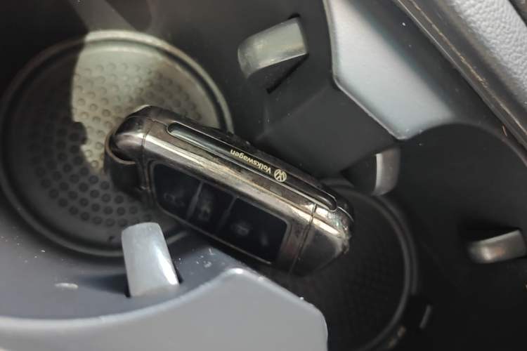 Used Volkswagen Magotan 2019 330TSI DSG Luxury Version China VI Standard Vehicle Key