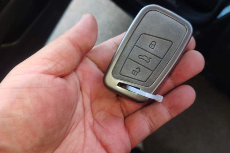Used Volkswagen Magotan 2019 380TSI DSG Luxury Version China VI Standard Vehicle Key