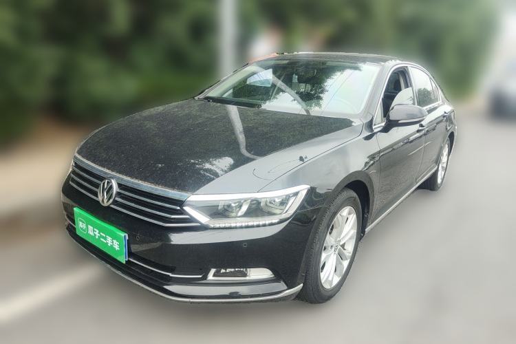 Used Volkswagen Magotan 2019 380TSI DSG Luxury Model China V Standard Guazi used car, China used car export, Used car for sale, Used  cars, Cheapest cars for sale