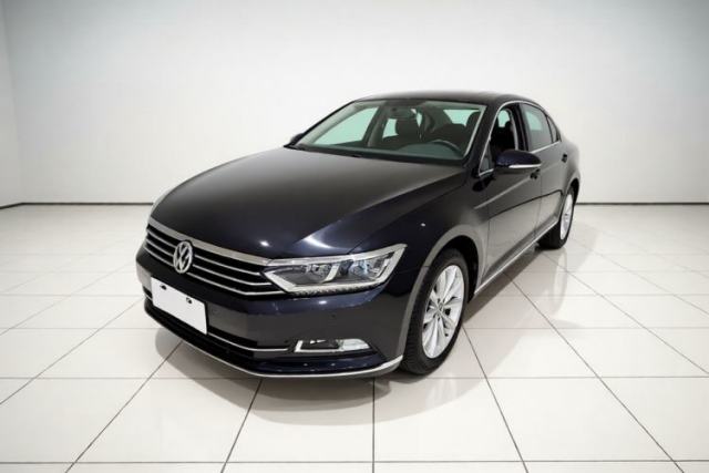 Ojetý Volkswagen Magotan 2019 330TSI DSG Leading Model China VI Standard