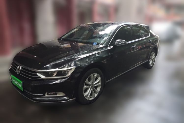 Volkswagen Magotan 2019 330TSI DSG Luxury Model China V Standard مستعملة Guazi used car, China used car export, Used car for sale, Used  cars, Cheapest cars for sale
