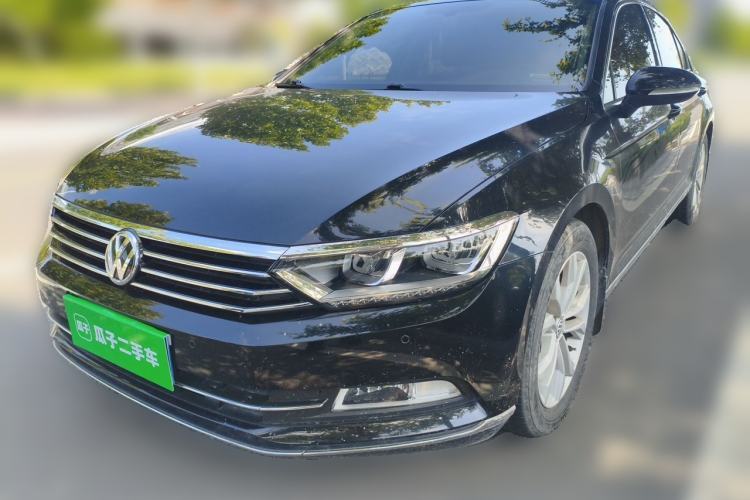 Volkswagen Magotan 2019 330TSI DSG Luxury Model China V Standard usata Guazi used car, China used car export, Used car for sale, Used cars, Cheapest cars for sale
