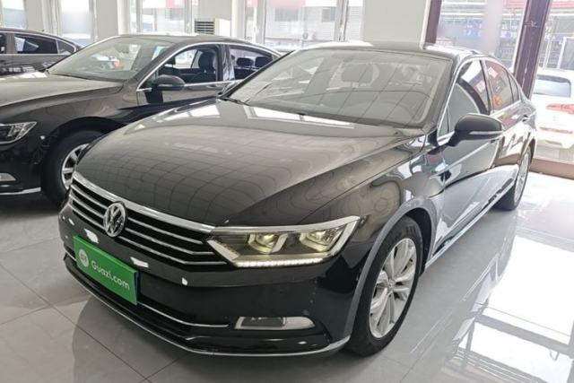 Ojetý Volkswagen Magotan 2019 380TSI DSG Luxury Model China V Standard