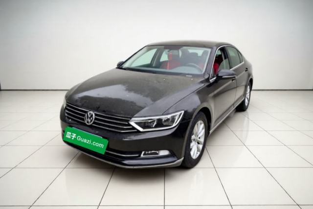 Ojetý Volkswagen Magotan 2019 280TSI DSG Comfort Model China V Standard