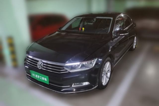 Ojetý Volkswagen Magotan 2019 330TSI DSG Leading Edition China V Standard