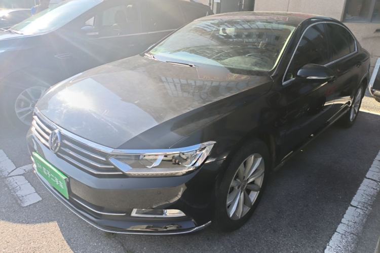 Used Volkswagen Magotan 2019 330TSI DSG Leading Edition China V Standard Guazi used car, China used car export, Used car for sale, Used cars, Cheapest cars for sale
