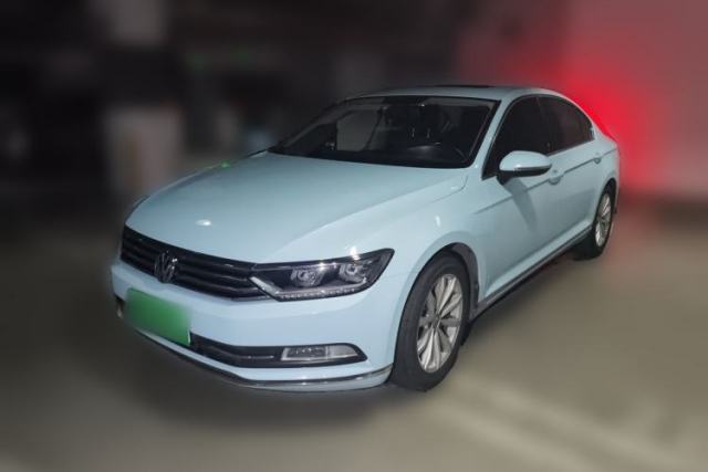Ojetý Volkswagen Magotan 2019 330TSI DSG Leading Edition China V Standard