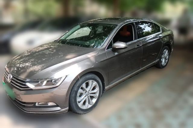 Volkswagen Magotan 2019 330TSI DSG Luxury Model China V Standard usado