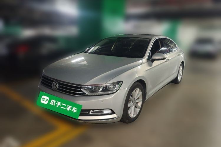 Used Volkswagen Magotan 2019 330TSI DSG Leading Edition China V Standard Guazi used car, China used car export, Used car for sale, Used  cars, Cheapest cars for sale