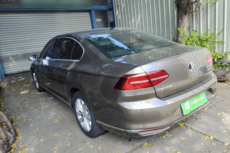 Used Volkswagen Magotan 2019 330TSI DSG Luxury Model China V Standard Exterior 2
