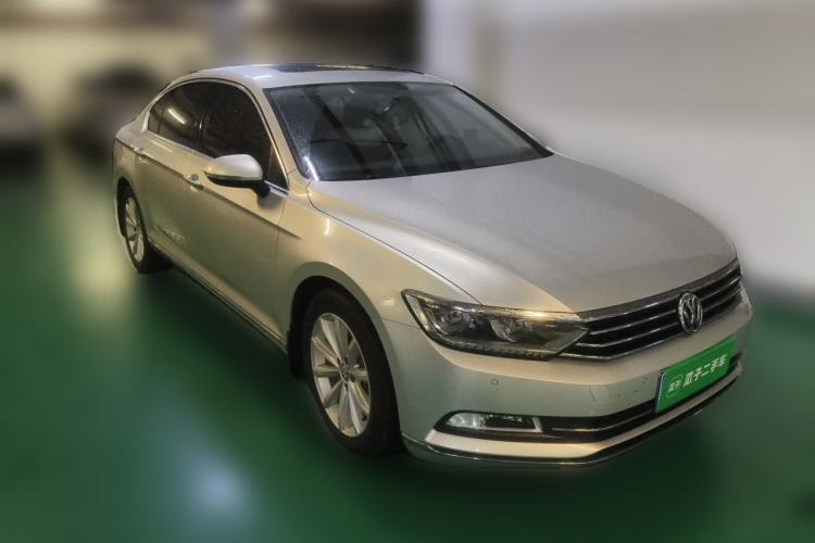 Used Volkswagen Magotan 2019 330TSI DSG Leading Model China VI Standard Exterior 2