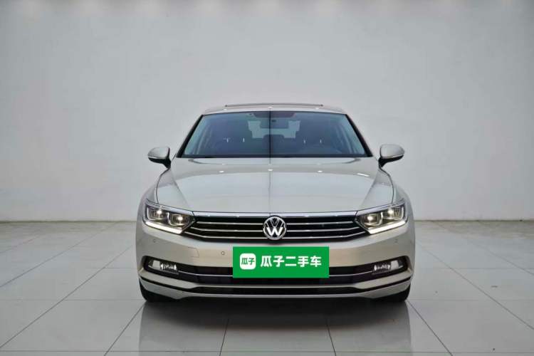 Used Volkswagen Magotan 2019 330TSI DSG Leading Edition China V Standard Front