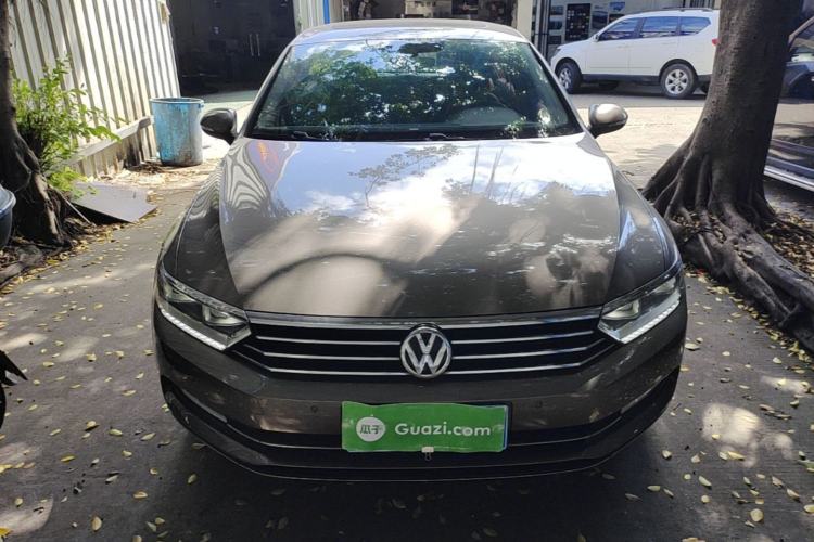 Used Volkswagen Magotan 2019 330TSI DSG Luxury Model China V Standard Front