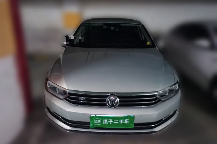 Used Volkswagen Magotan 2019 330TSI DSG Luxury Version China VI Standard Front