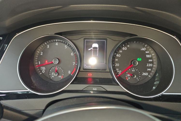 Used Volkswagen Magotan 2019 330TSI DSG Leading Model China VI Standard Instrument Cluster