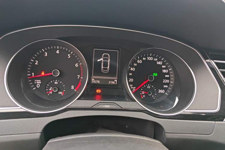Used Volkswagen Magotan 2019 330TSI DSG Luxury Version China VI Standard Instrument Cluster