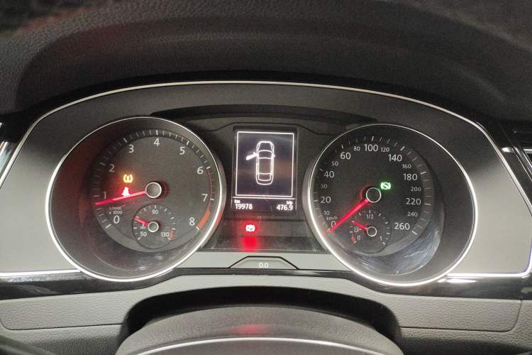 Used Volkswagen Magotan 2019 330TSI DSG Leading Model China VI Standard Instrument Cluster