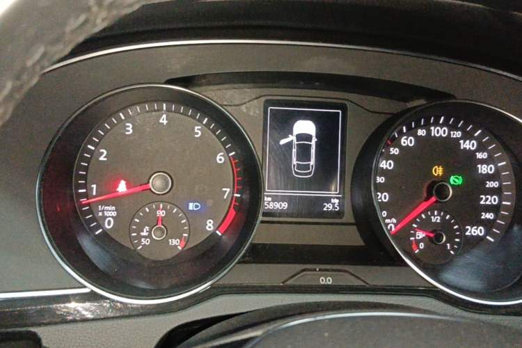 Used Volkswagen Magotan 2019 330TSI DSG Leading Edition China V Standard Instrument Cluster