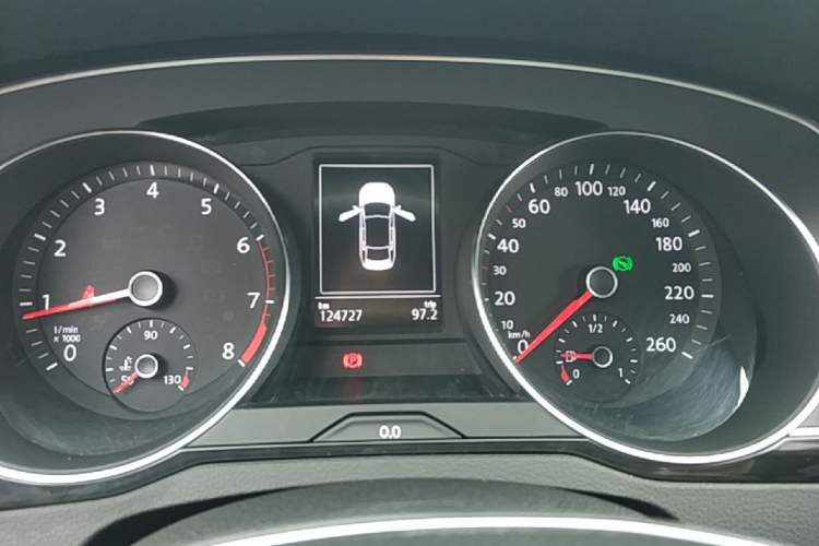 Used Volkswagen Magotan 2019 330TSI DSG Luxury Model China V Standard Instrument Cluster