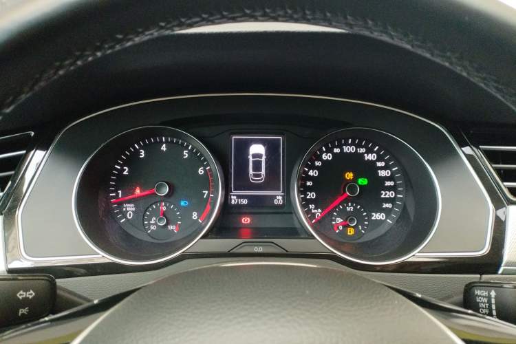 Used Volkswagen Magotan 2019 330TSI DSG Leading Edition China V Standard Instrument Cluster