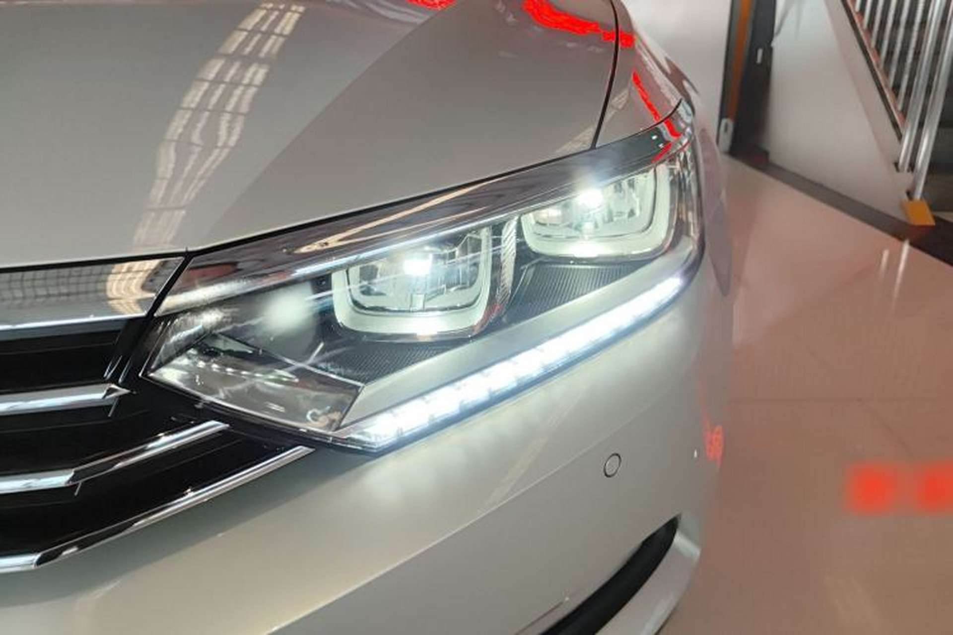 Used Volkswagen Magotan 2019 330TSI DSG Leading Edition China V Standard Left Front Headlight