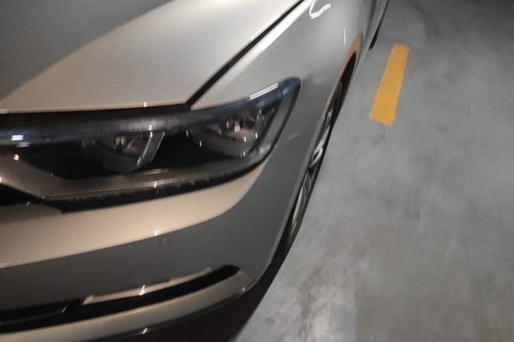 Used Volkswagen Magotan 2019 330TSI DSG Luxury Version China VI Standard Left Front Headlight