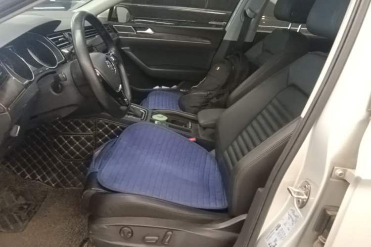 Used Volkswagen Magotan 2019 330TSI DSG Luxury Model China V Standard Left Front Seat